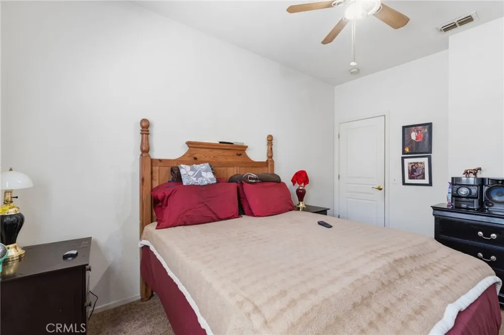 218 Bartlett Lane Vacaville, CA 95687