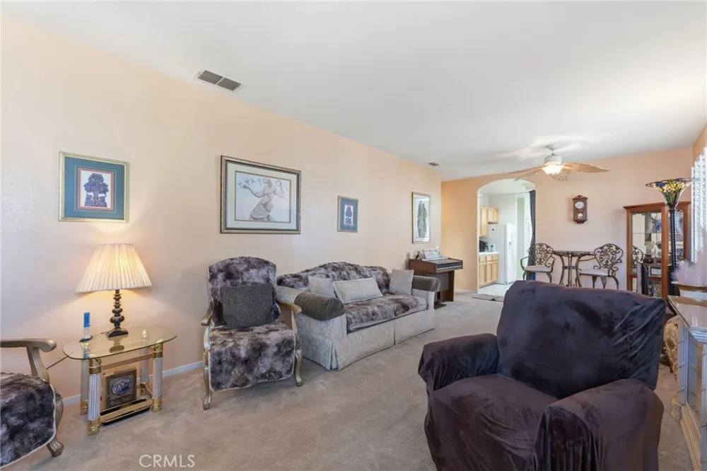 218 Bartlett Lane Vacaville, CA 95687