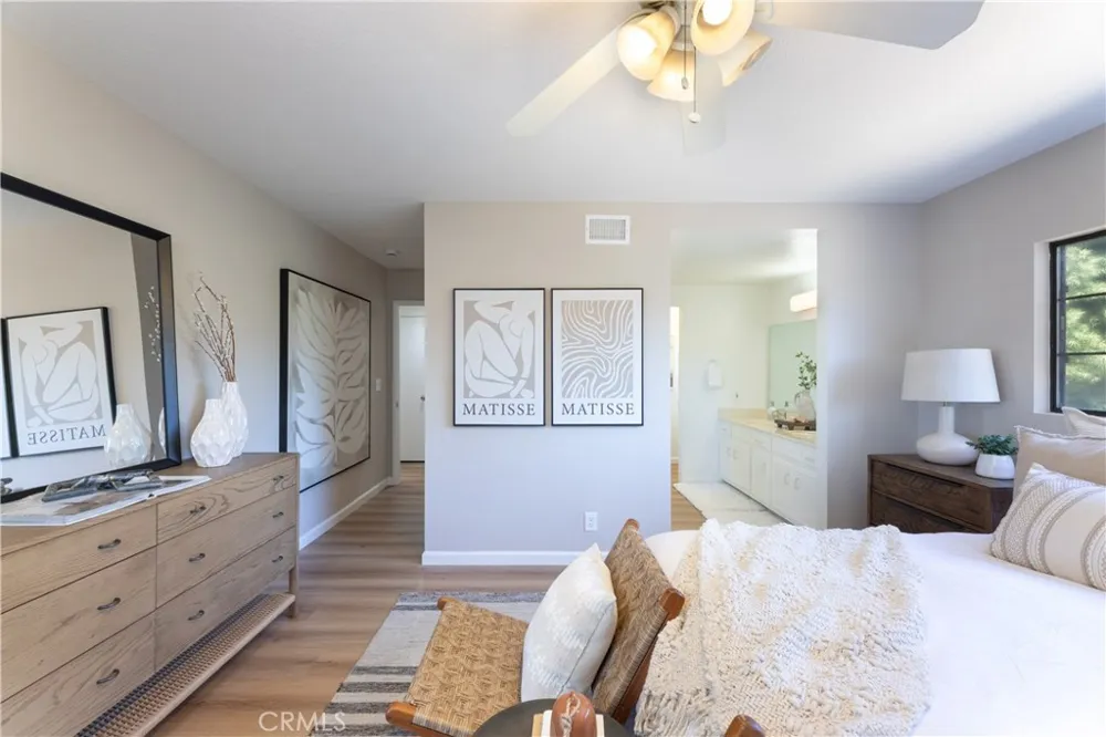 10621 Semora Cerritos, CA 90703
