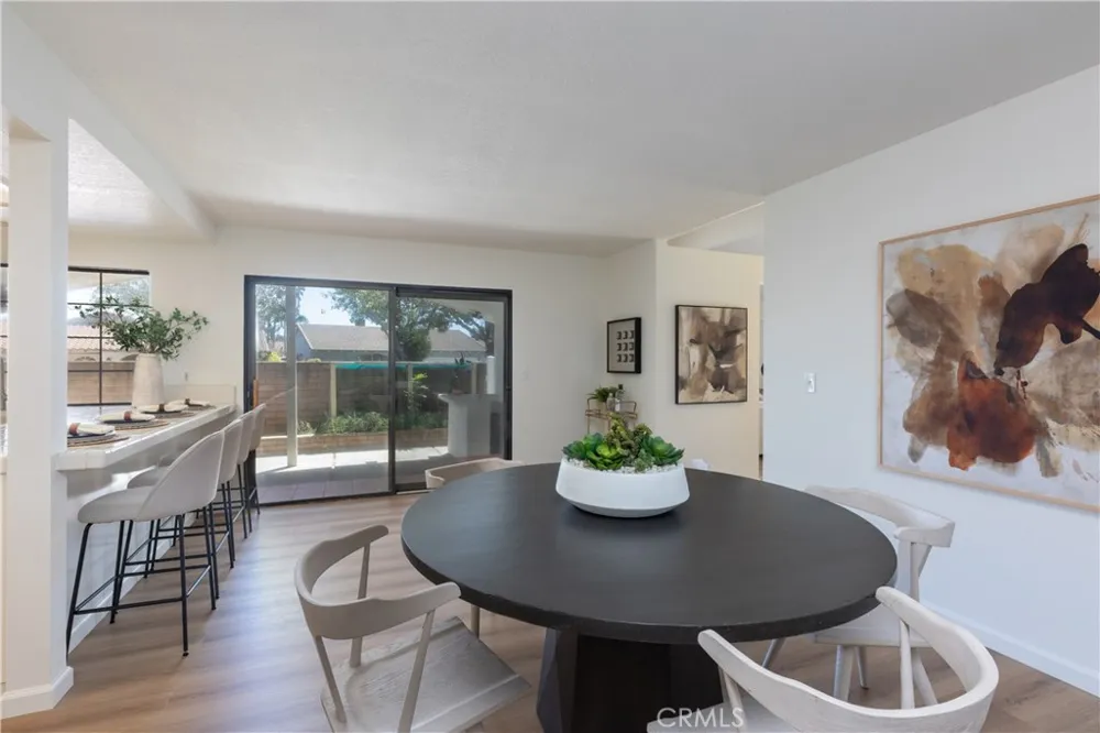 10621 Semora Cerritos, CA 90703
