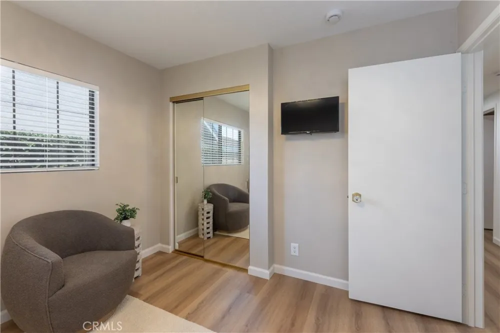 10621 Semora Cerritos, CA 90703