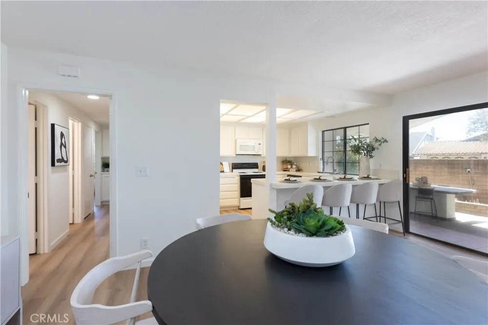 10621 Semora Cerritos, CA 90703