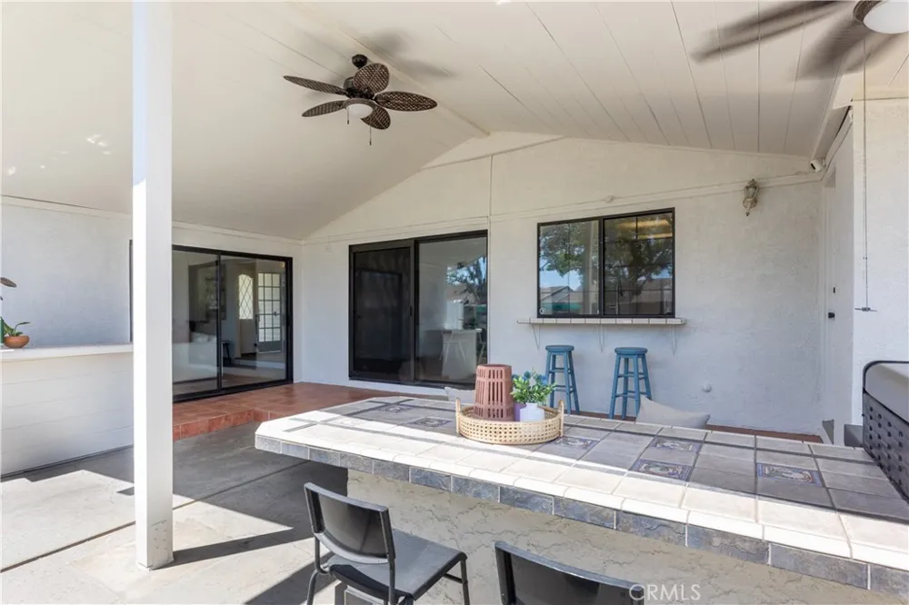 10621 Semora Cerritos, CA 90703