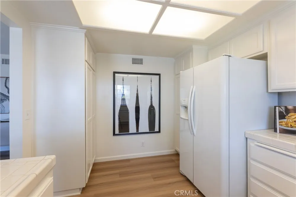 10621 Semora Cerritos, CA 90703