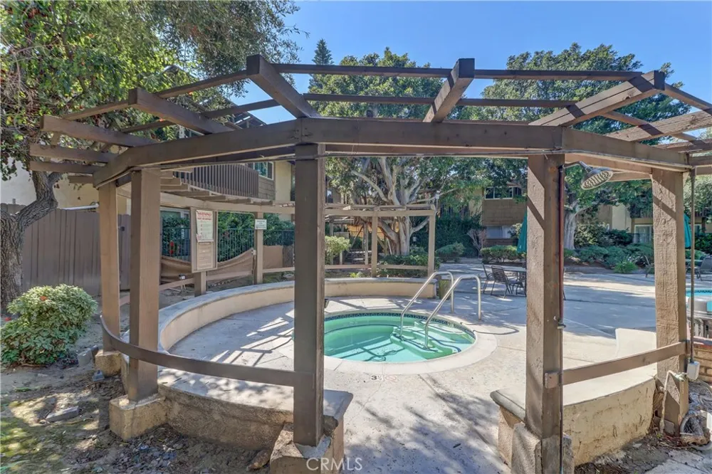 3050 S Bristol #4D Santa Ana, CA 92704