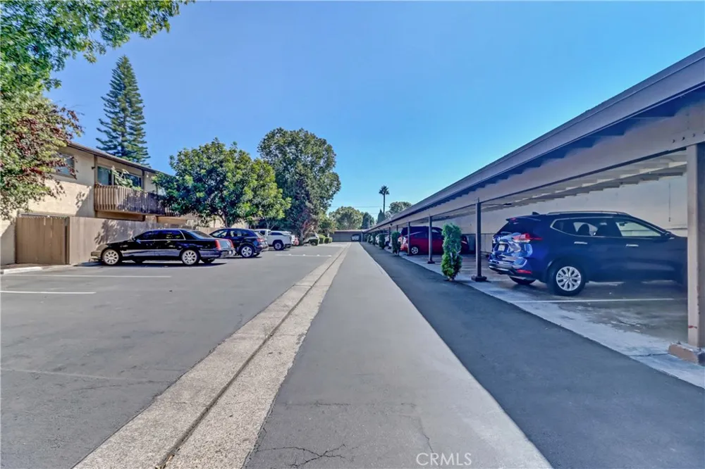 3050 S Bristol #4D Santa Ana, CA 92704