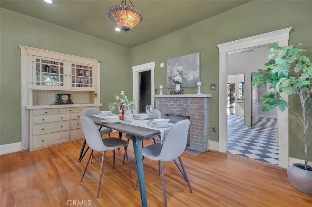 6307 Friends Whittier, CA 90601