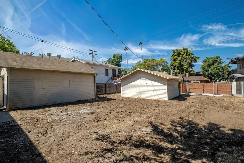 6307 Friends Whittier, CA 90601