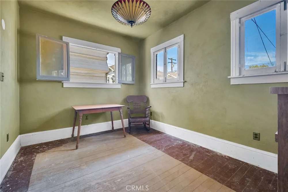6307 Friends Whittier, CA 90601