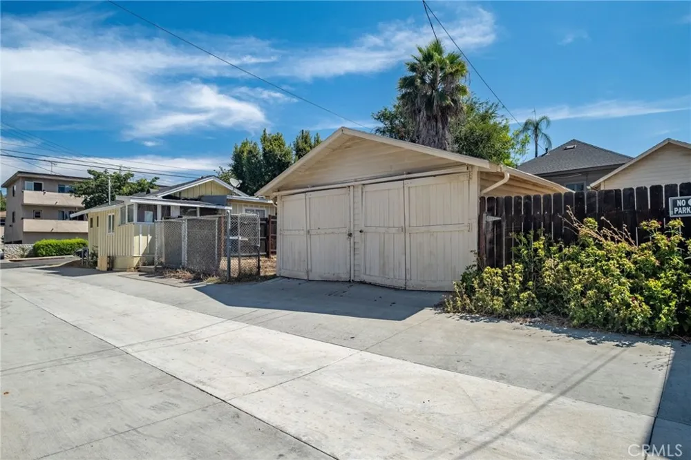 6307 Friends Whittier, CA 90601