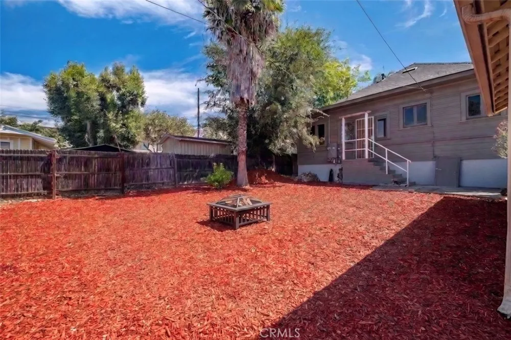 6307 Friends Whittier, CA 90601