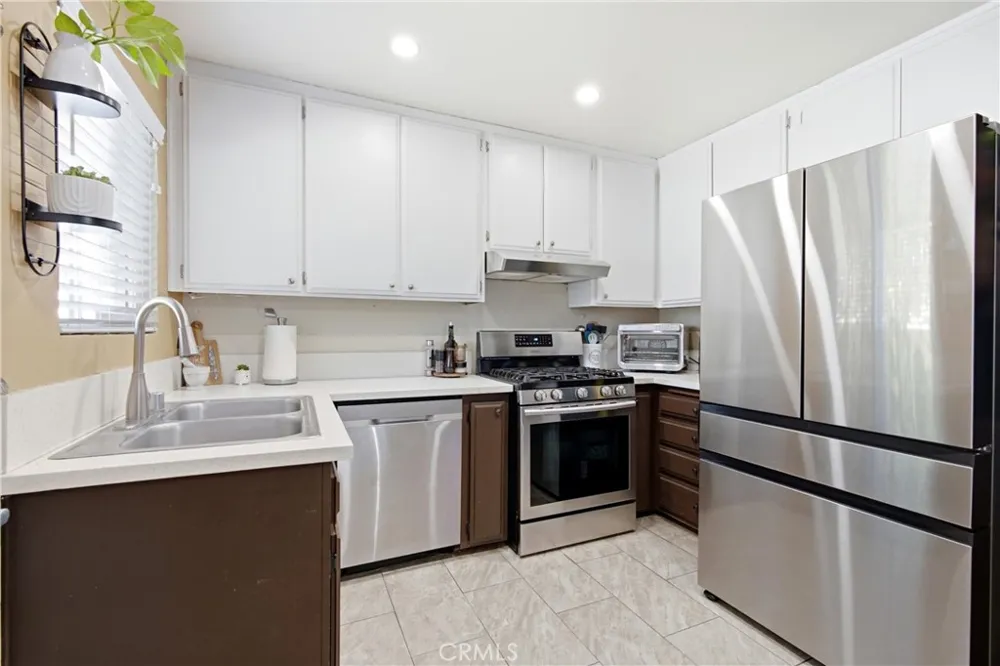 23500 Maribel Carson, CA 90745