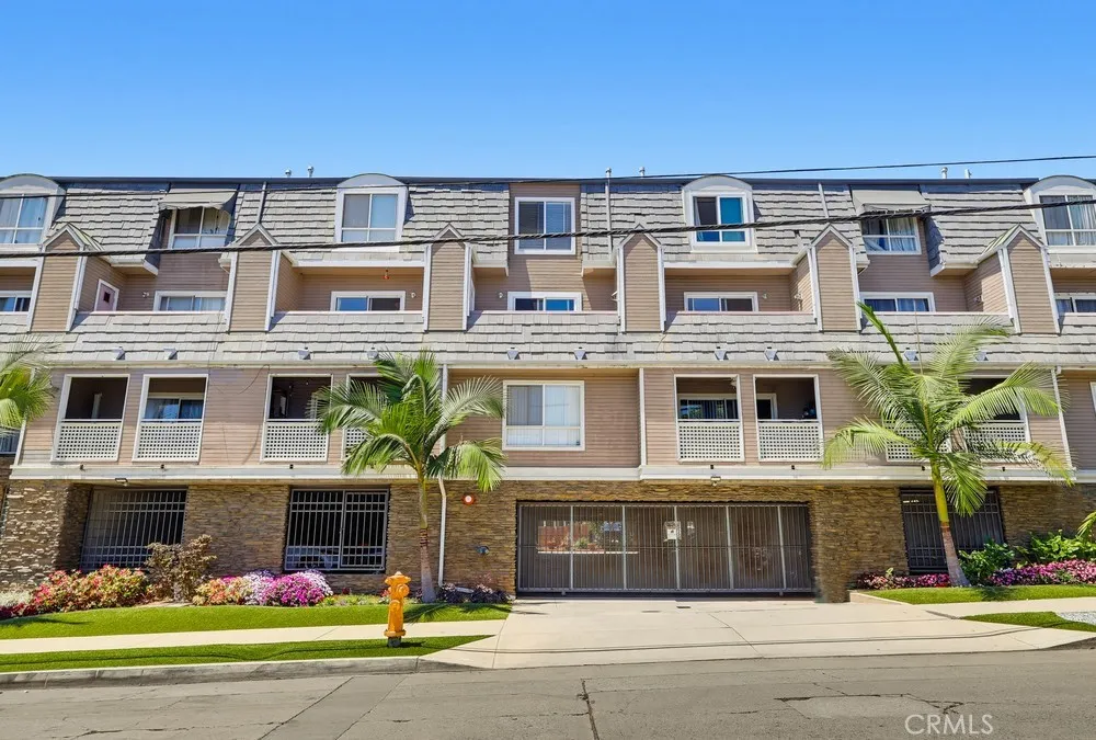 1355 Loma Avenue #311 Long Beach, CA 90804