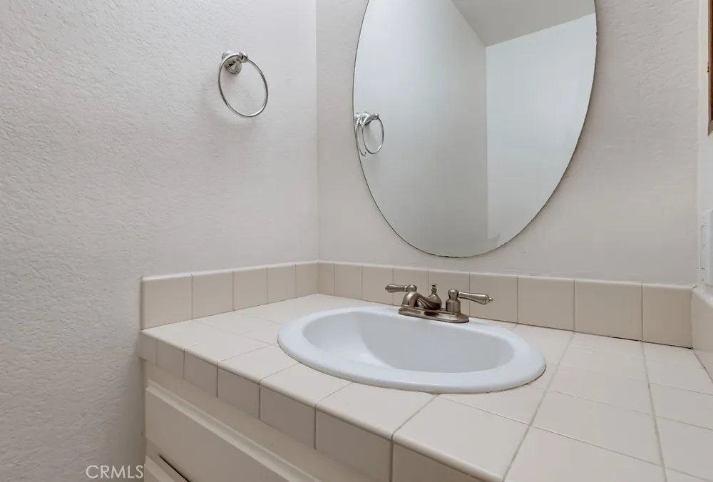 1355 Loma Avenue #311 Long Beach, CA 90804