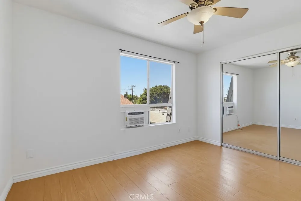 1355 Loma Avenue #311 Long Beach, CA 90804