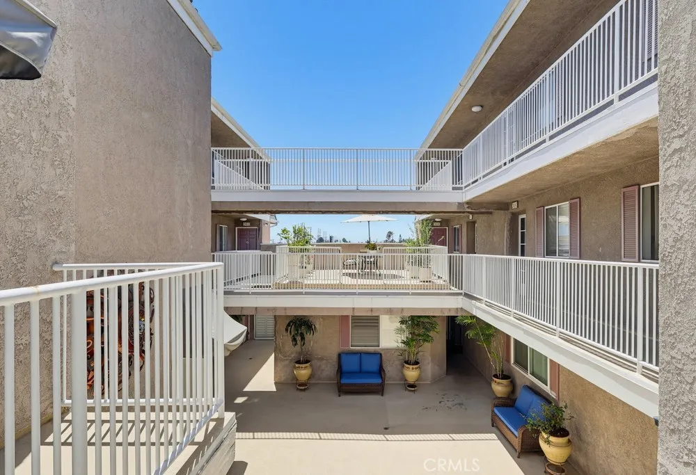 1355 Loma Avenue #311 Long Beach, CA 90804