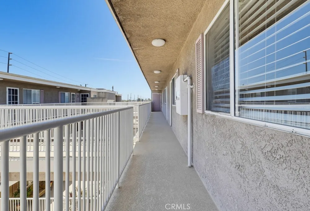 1355 Loma Avenue #311 Long Beach, CA 90804