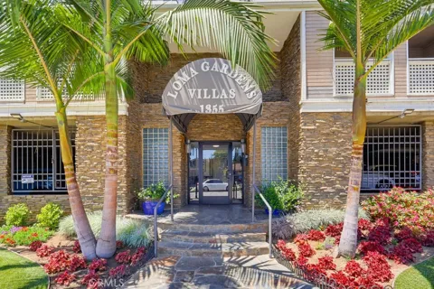 1355 Loma Avenue #311