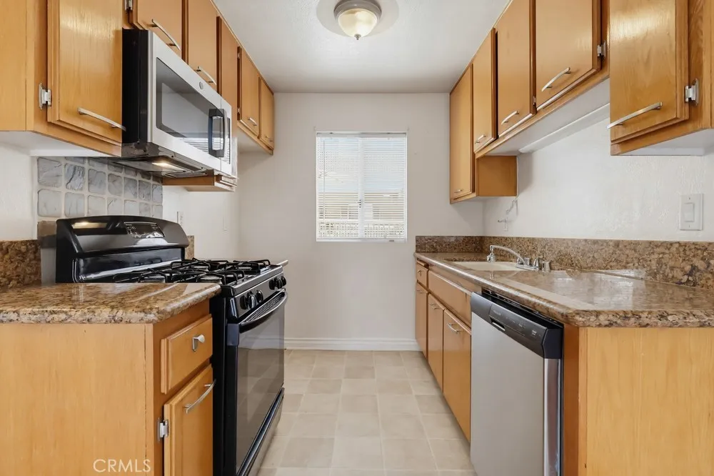 1355 Loma Avenue #311 Long Beach, CA 90804