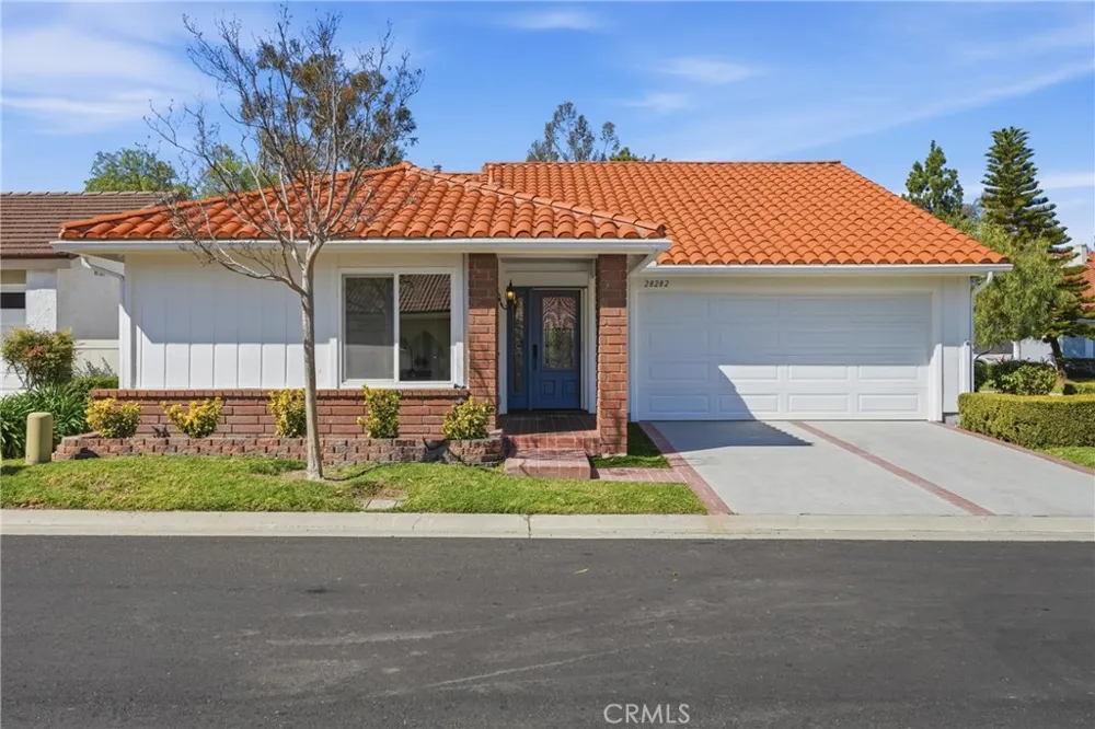 28282 Zarza Mission Viejo, CA 92692