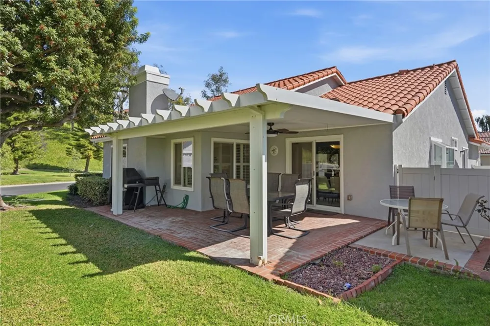 28282 Zarza Mission Viejo, CA 92692