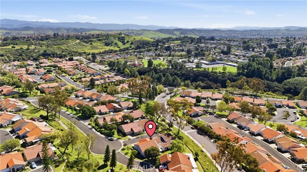 28282 Zarza Mission Viejo, CA 92692