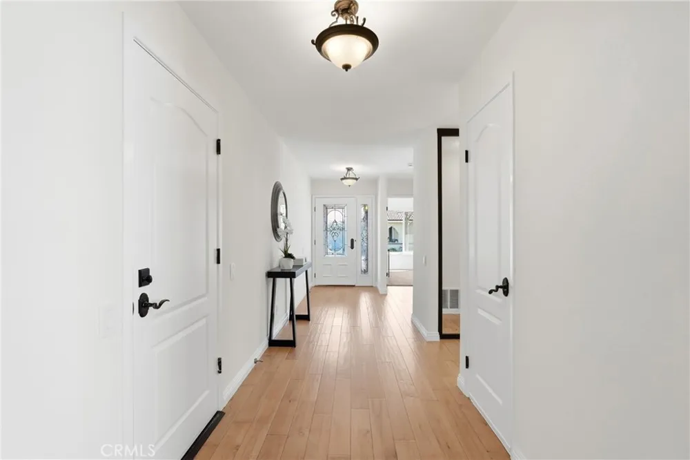 28282 Zarza Mission Viejo, CA 92692