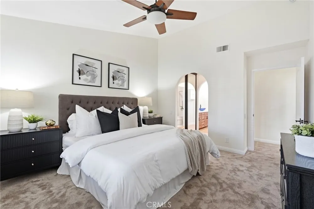 28282 Zarza Mission Viejo, CA 92692
