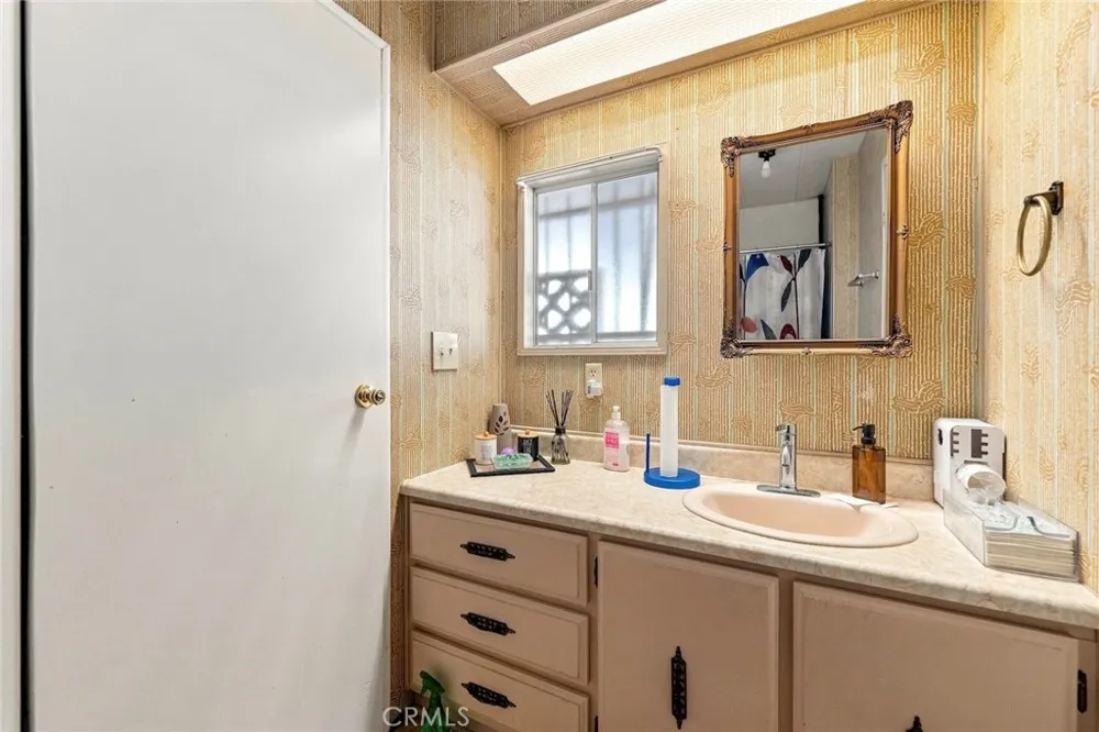 643 Mariposa Hemet, CA 92543