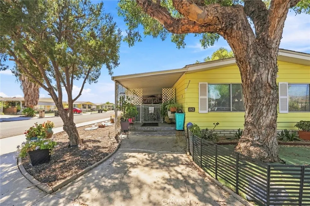 643 Mariposa Hemet, CA 92543