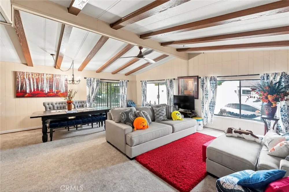 643 Mariposa Hemet, CA 92543