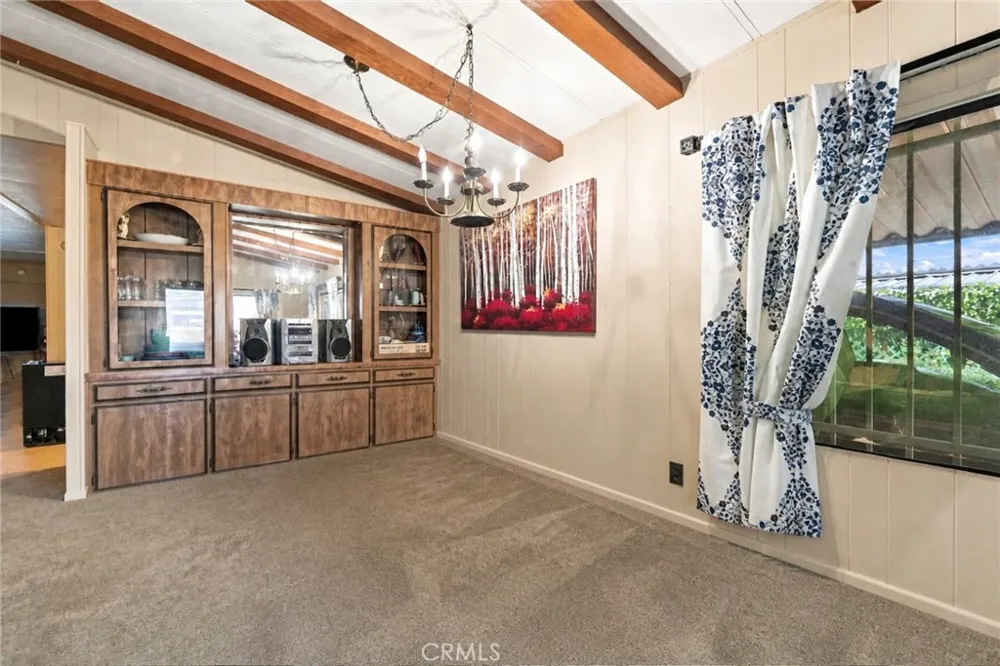 643 Mariposa Hemet, CA 92543