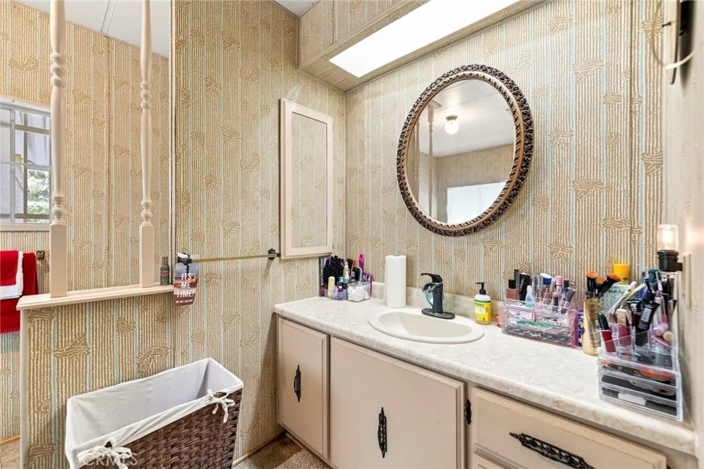 643 Mariposa Hemet, CA 92543