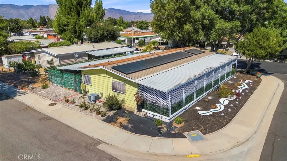 643 Mariposa Hemet, CA 92543