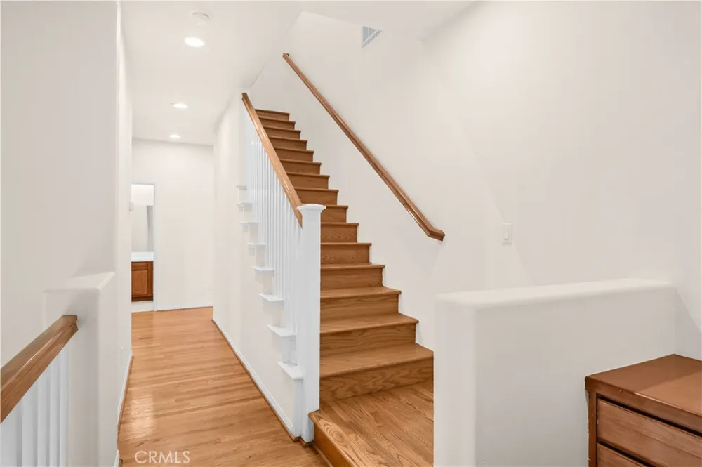 2364 Amelia Court Signal Hill, CA 90755