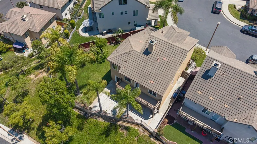 2364 Amelia Court Signal Hill, CA 90755