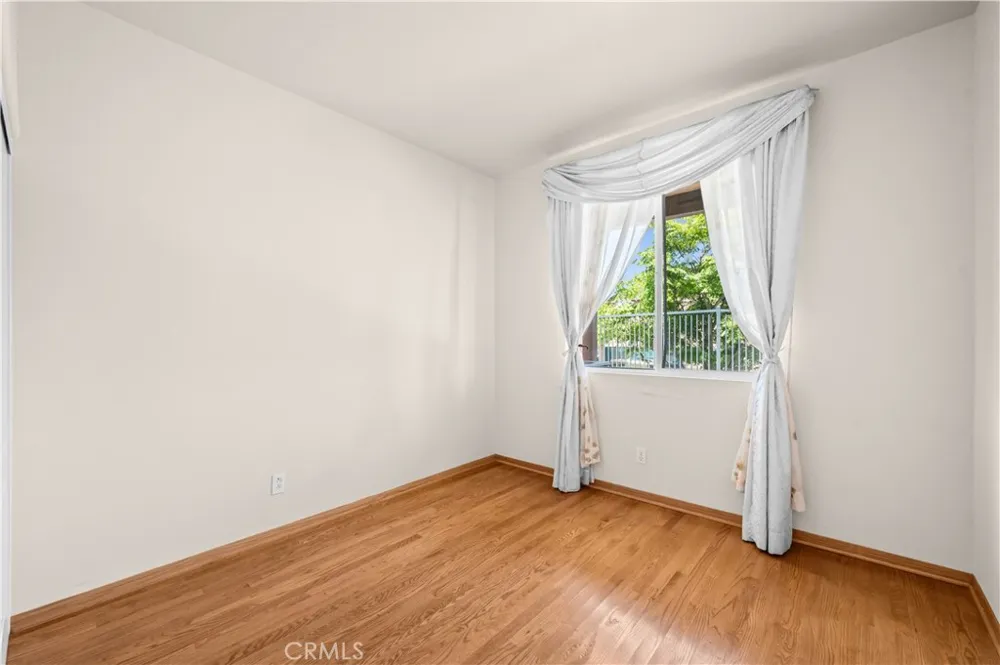 2364 Amelia Court Signal Hill, CA 90755