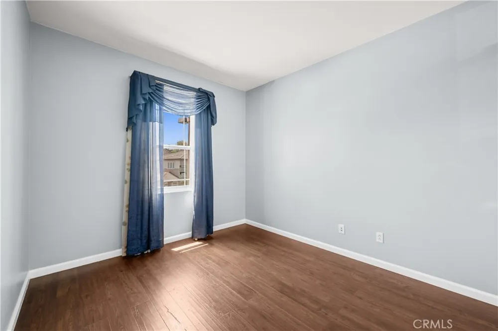 2364 Amelia Court Signal Hill, CA 90755