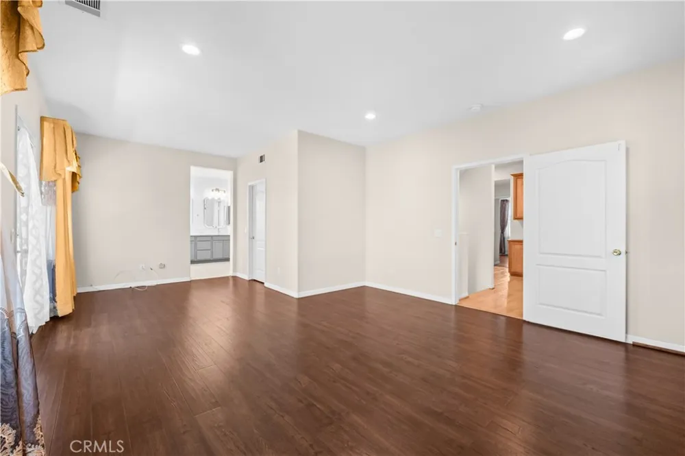 2364 Amelia Court Signal Hill, CA 90755