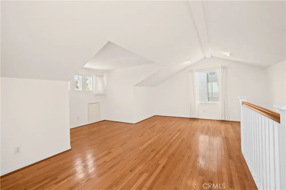 2364 Amelia Court Signal Hill, CA 90755