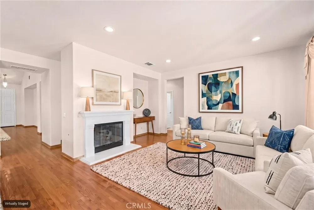 2364 Amelia Court Signal Hill, CA 90755