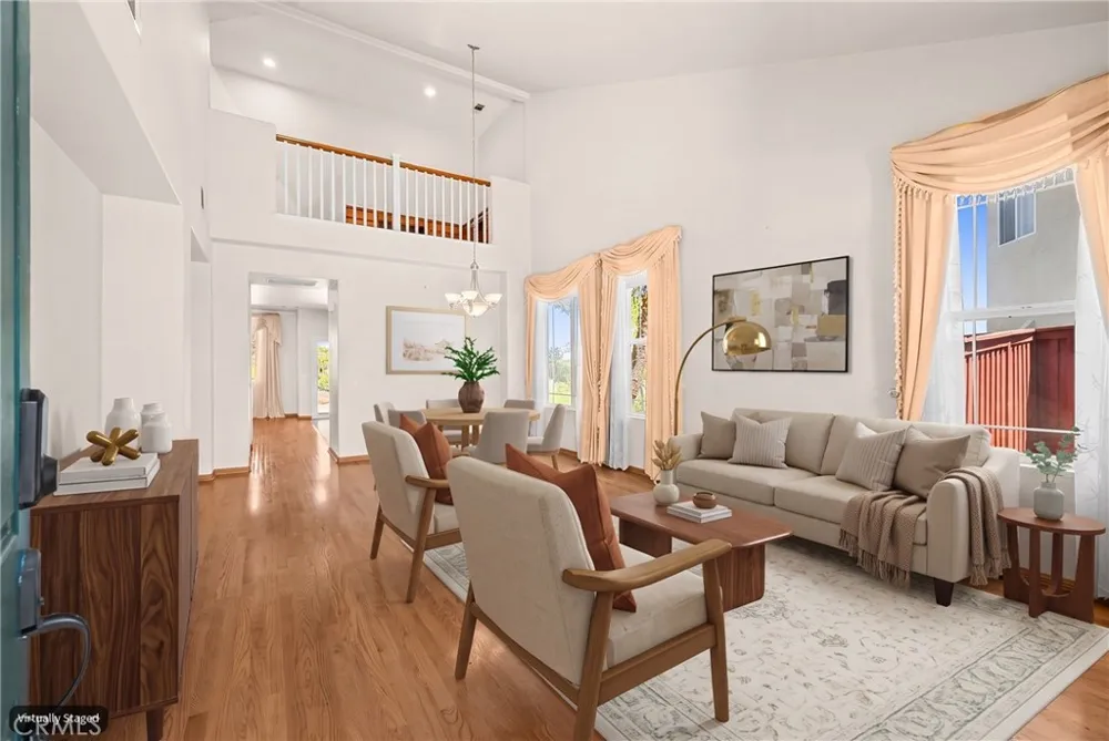 2364 Amelia Court Signal Hill, CA 90755