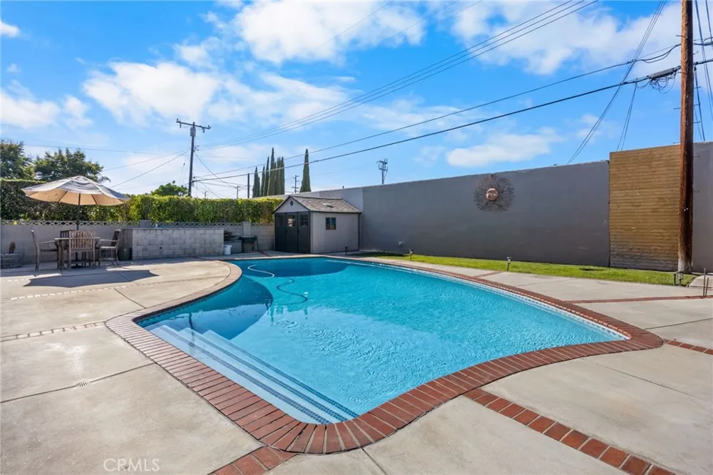 1745 W Bowling Anaheim, CA 92804