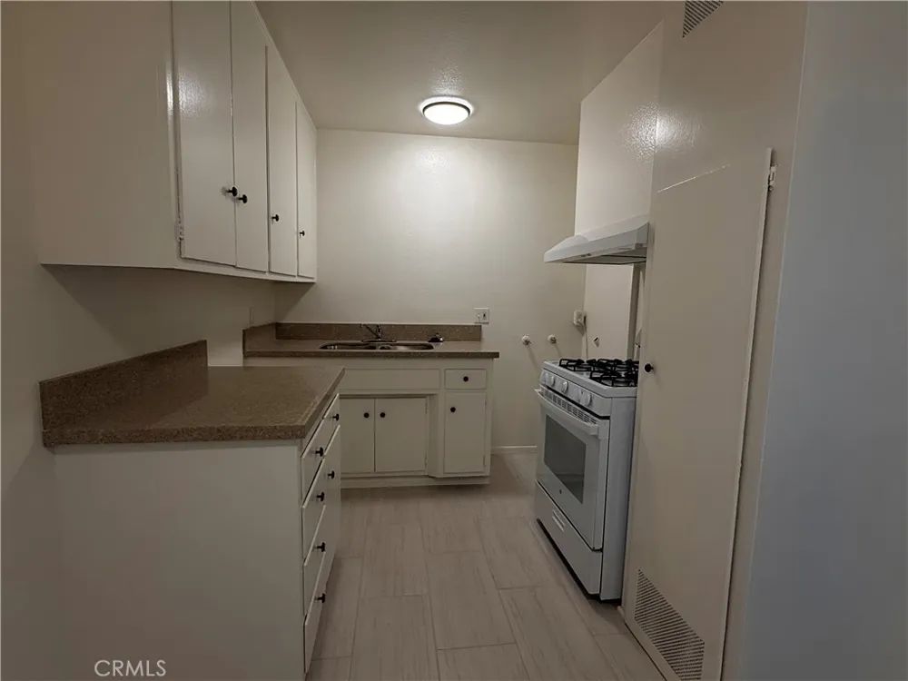 248 Redwood Brea, CA 92821