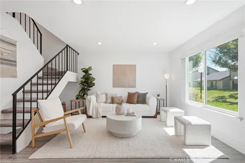 531 W Alton #B