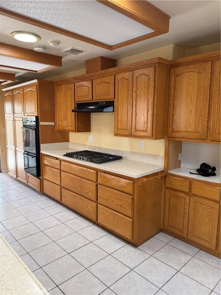 3922 Snowden Long Beach, CA 90808