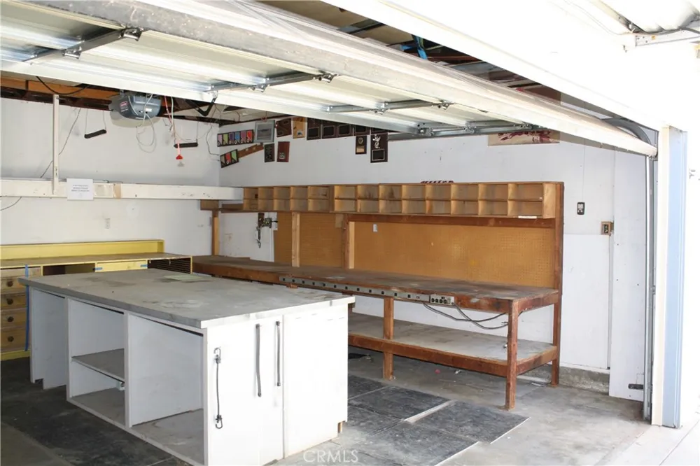 3922 Snowden Long Beach, CA 90808