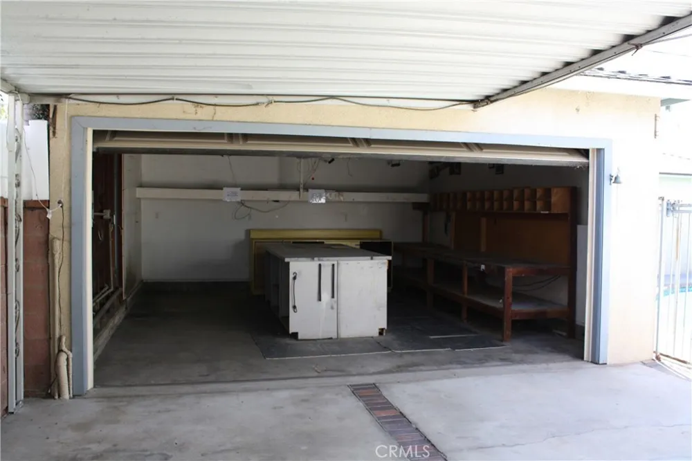3922 Snowden Long Beach, CA 90808
