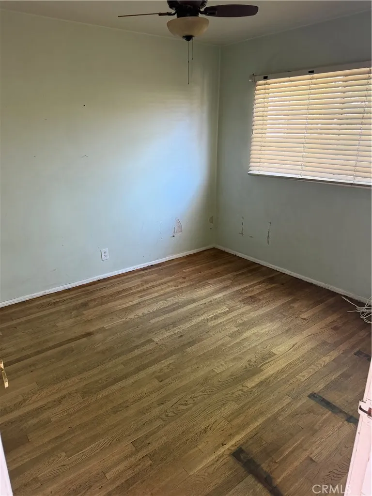 3922 Snowden Long Beach, CA 90808