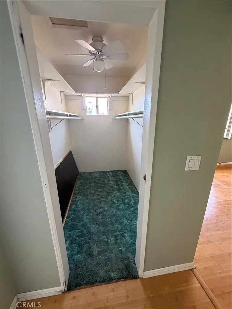 3922 Snowden Long Beach, CA 90808